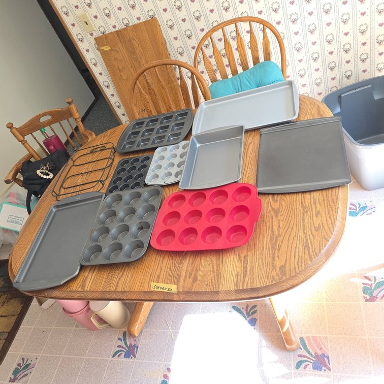 10 Bakeware Pieces Including Wilton Pans and Baking Racks