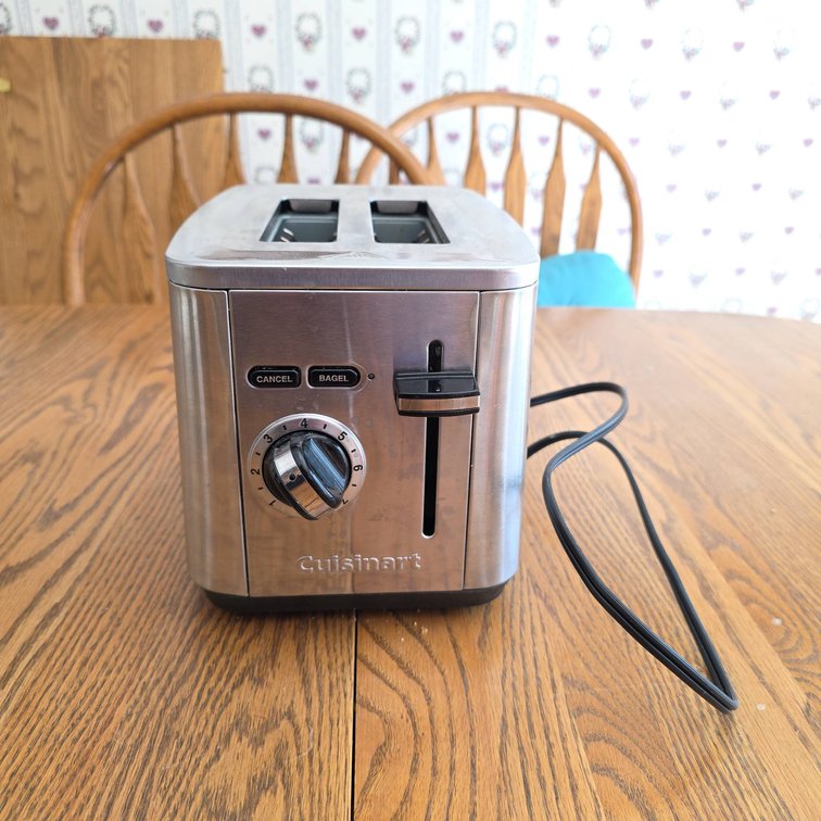 Cuisinart 2-Slice Stainless Steel Toaster, Model CPT-320, Working Condition