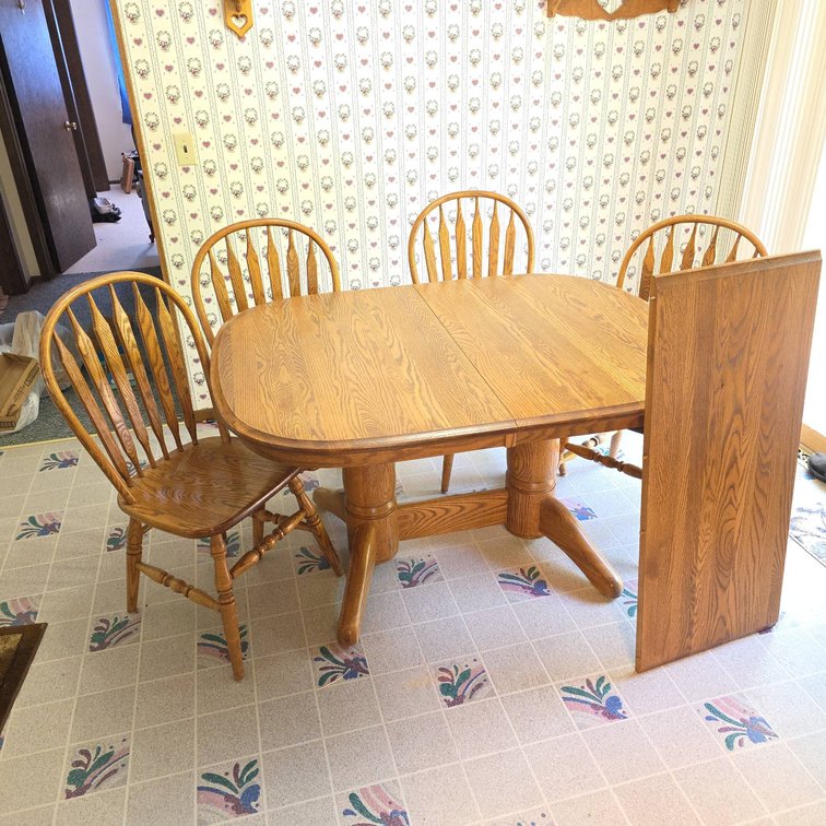 Robinson Furniture Fine Oak Dining Table with Four Solid Oak Chairs and Two Leaves