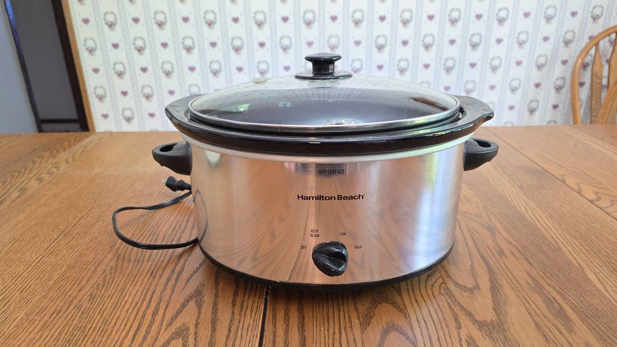 Hamilton Beach 5-Quart Slow Cooker, Model 33156SZ, Stainless Steel