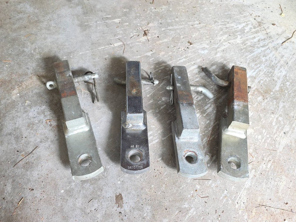 4 Draw-Tite Hitch Ball Mounts for 7-In Receiver