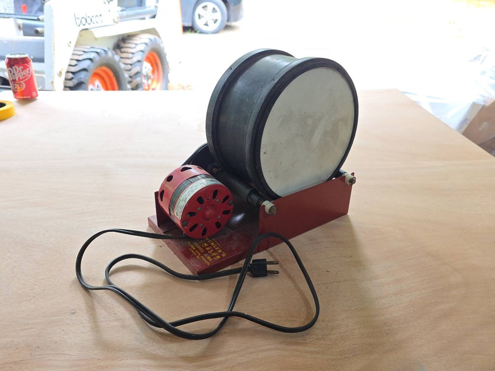 Thumler's Tumbler Model AR-6 Rotary Rock Tumbler, In Working Condition