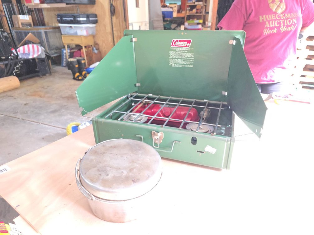 Coleman Dual-Burner Green Metal Camp Stove with Aluminum Mess Kit