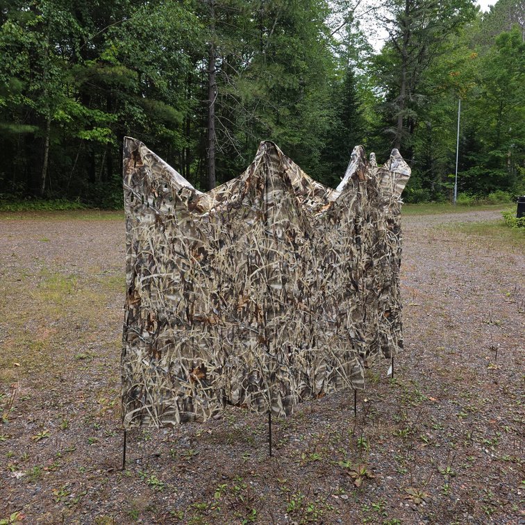 Camouflage Hunting Blind Screen with Stakes