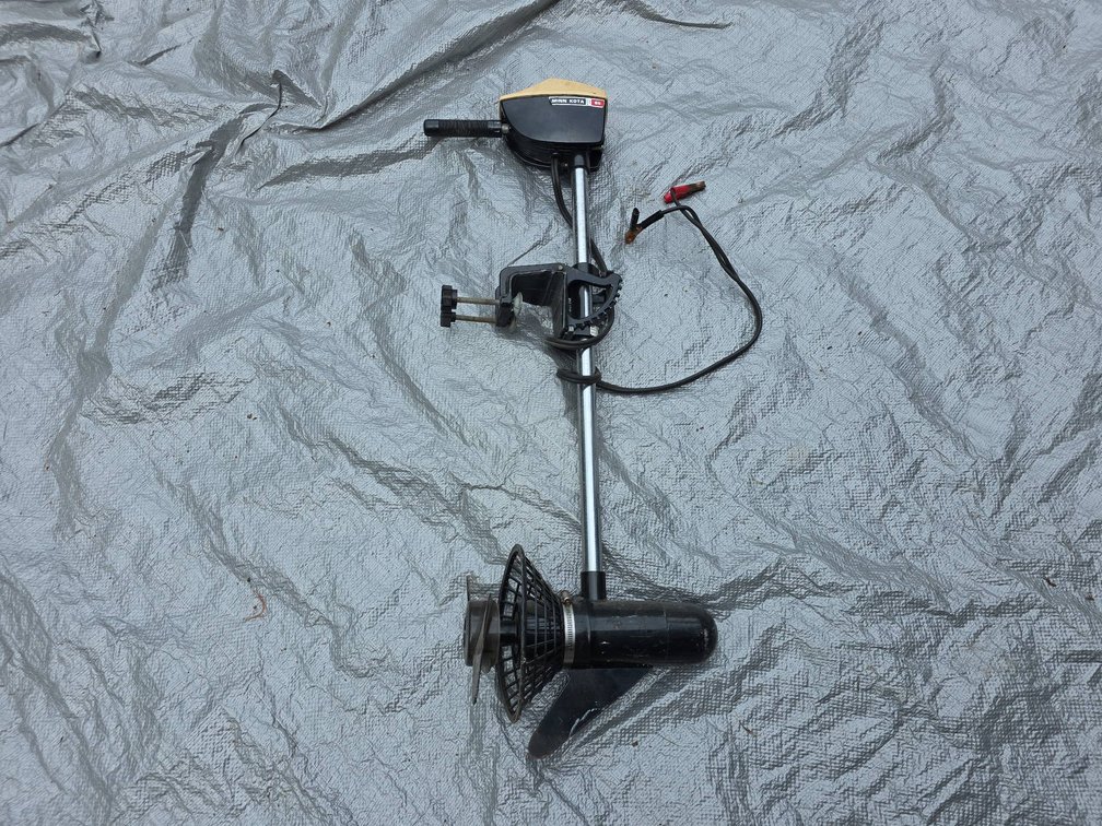 Minn Kota Model 85A 12V Electric Trolling Motor