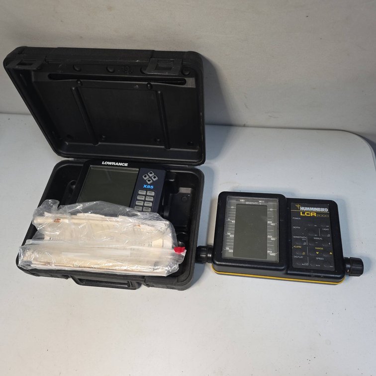 Lowrance X85 Fishfinder With Case and Humminbird LCR 2000 Fishfinder