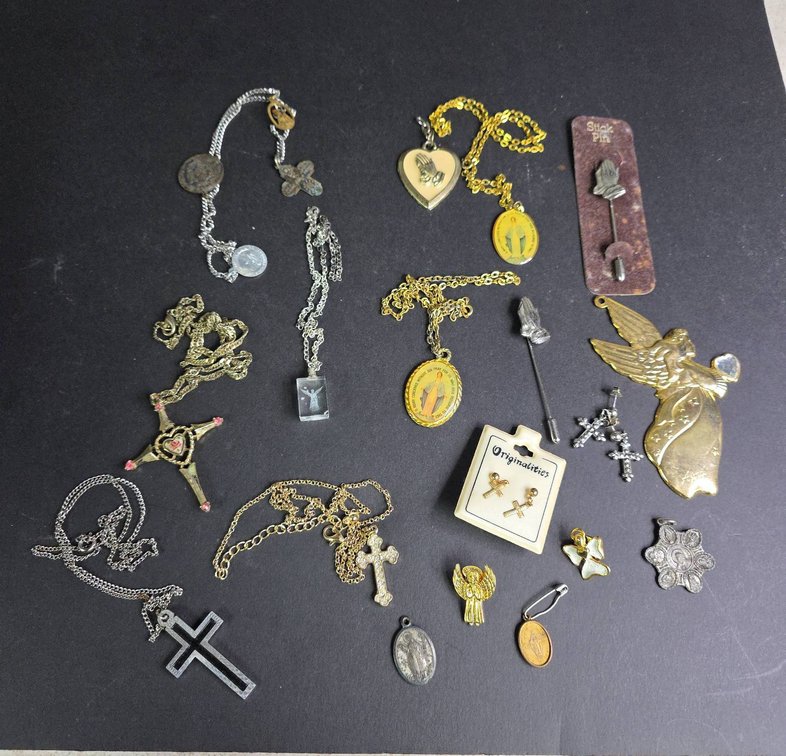 Religious Jewelry Lot: (7) Necklaces, (4) Pendants, (2) Earring Sets, (2) Tack & (2) Stick Pins, Angel Ornament