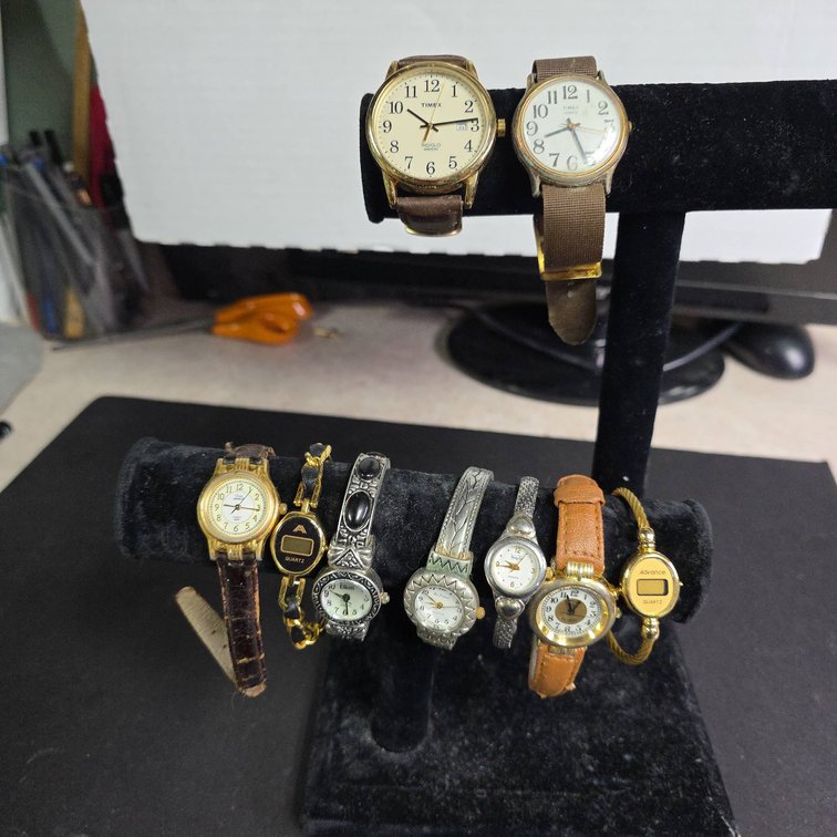 (9) Assorted Non-Working Watches Including Timex, Eikon, Vanity Fair, Da Vinci, Advance, Quartz