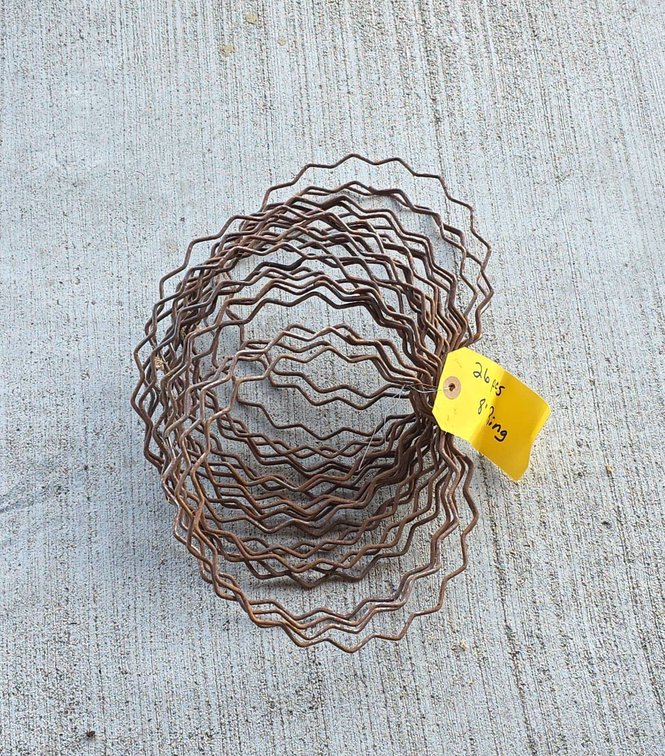 26 Metal 8-Inch Wreath Forms with Zigzag Pattern for Craft or Floral Projects