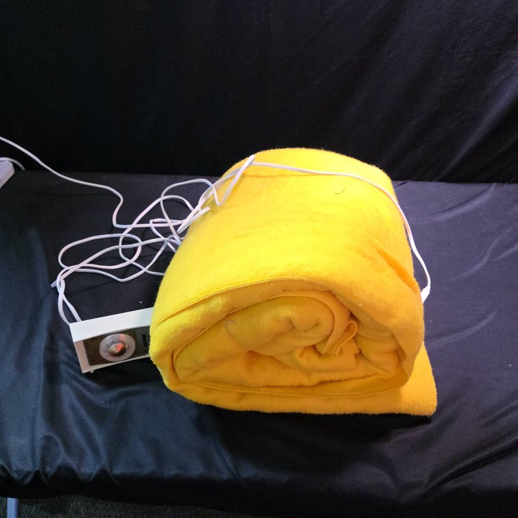 Northern Automatic Electric Blanket for Double Bed Yellow Acrylic With Controller