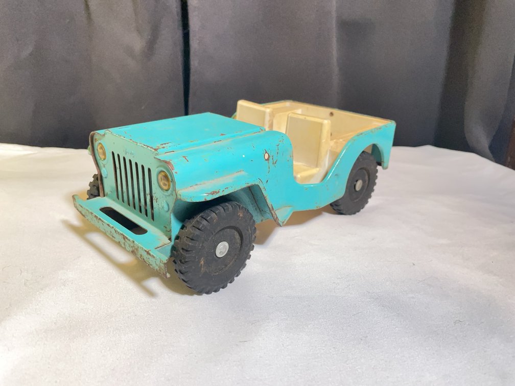 Vintage Tonka Metal Baby Blue Jeep Toy