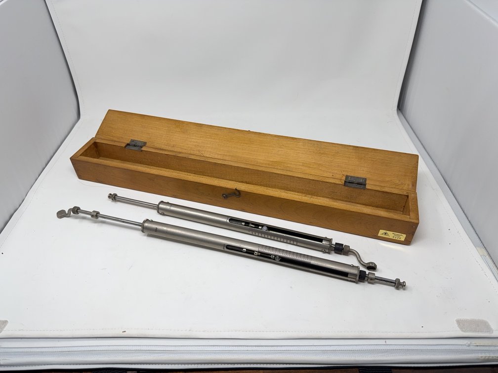 2 Chatillon 79F/79D Gram Gages in Wood Case, Minneapolis Council Label