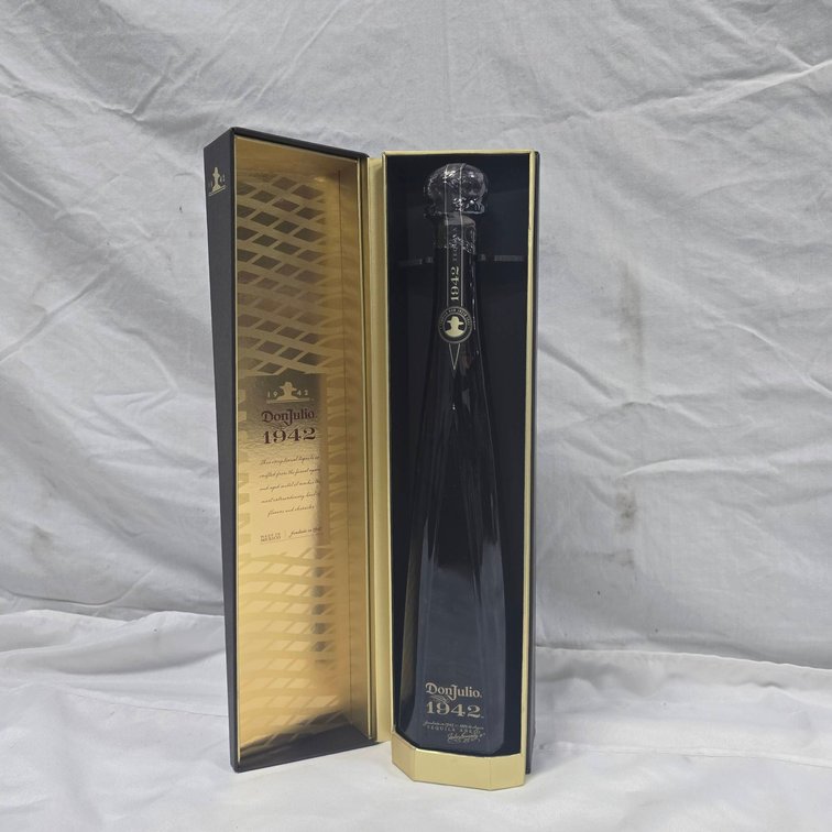 Don Julio 1942 Tequila Añejo 750ml with Original Box, No Shipping, Buyer Must Be 21 or Older