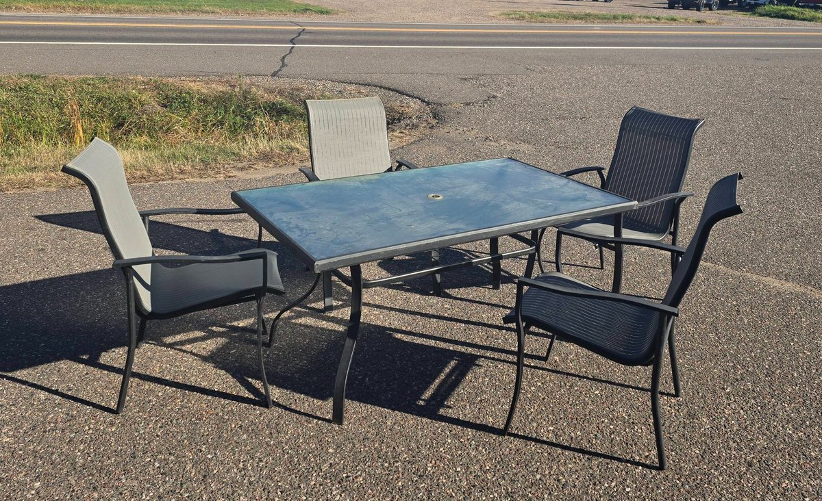Outdoor Patio Set With Glass Top Table and Four Metal Frame Mesh Chairs, Table Measures 62x36x28