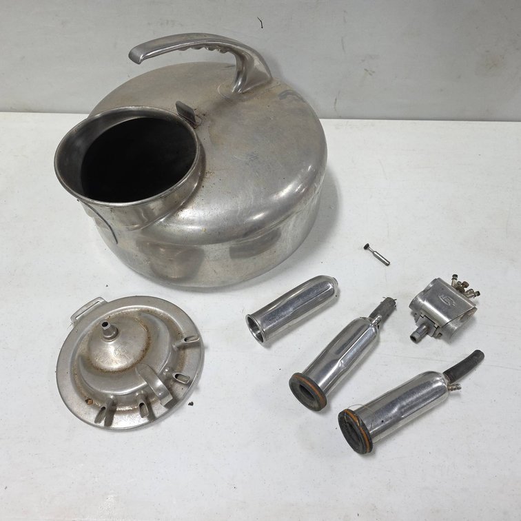 Surge Milker Stainless Steel Complete Milking Machine With Attachments
