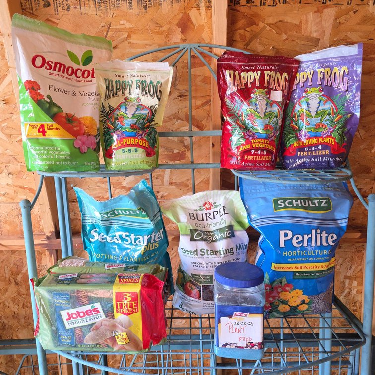 Garden Care Lot With Plant Foods, Seed Starters, Fertilizers, and Perlite