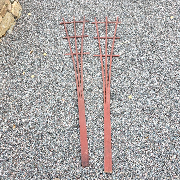 Painted Wooden Garden Trellises for Outdoor Climbing Plants