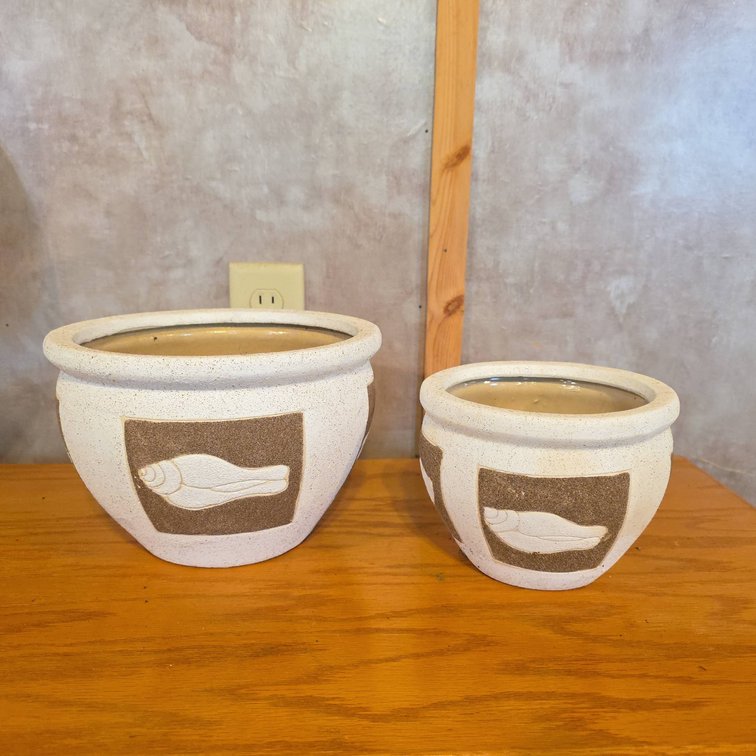 Ceramic Planters with Shell Design, Made in Vietnam, Largest 9" Diameter, 6.5" Tall