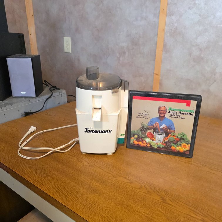 Juiceman II Juicer White With Jay Kordich Audio Cassette Series Complete Set