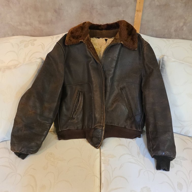 Hercules Outerwear by Sears Brown Leather Bomber Jacket with Shearling Lining, Medium Size