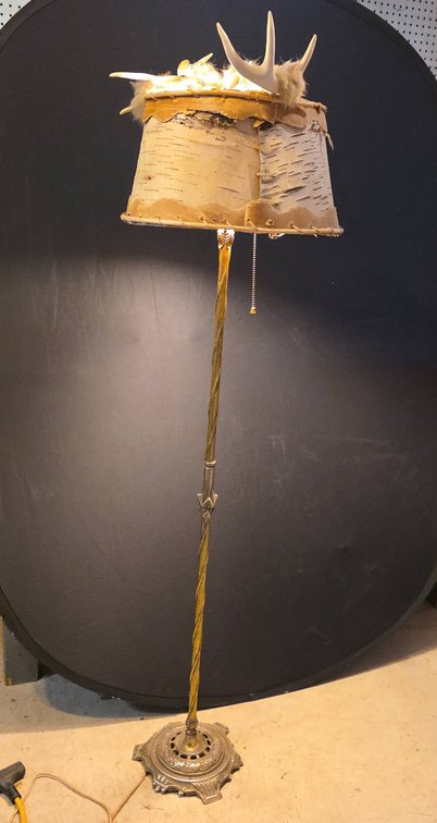 60" Tall Floor Lamp With Antler and Fur Trim, Birch Bark Shade, Ornate Base, Working Condition