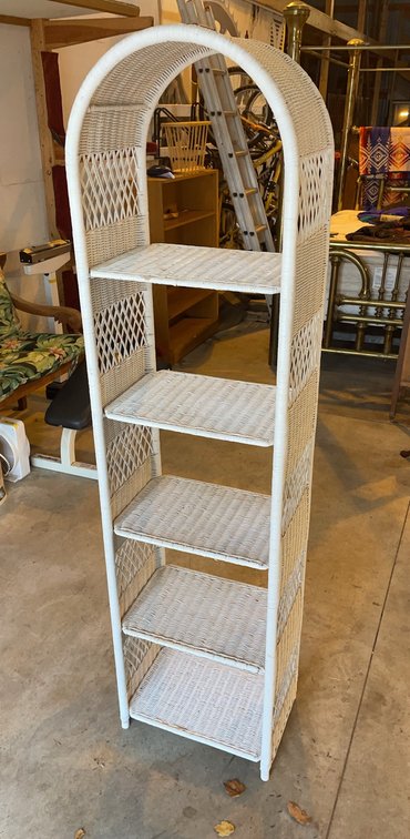 White Wicker Five Shelf Arched Shelving Unit With Open Lattice Sides and Curved Top