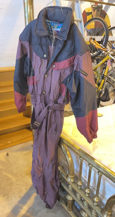 Vtg Descente Burgundy One Piece Ski Suit, Size Large, Padded Shoulders, Quilted Back Patch Logo