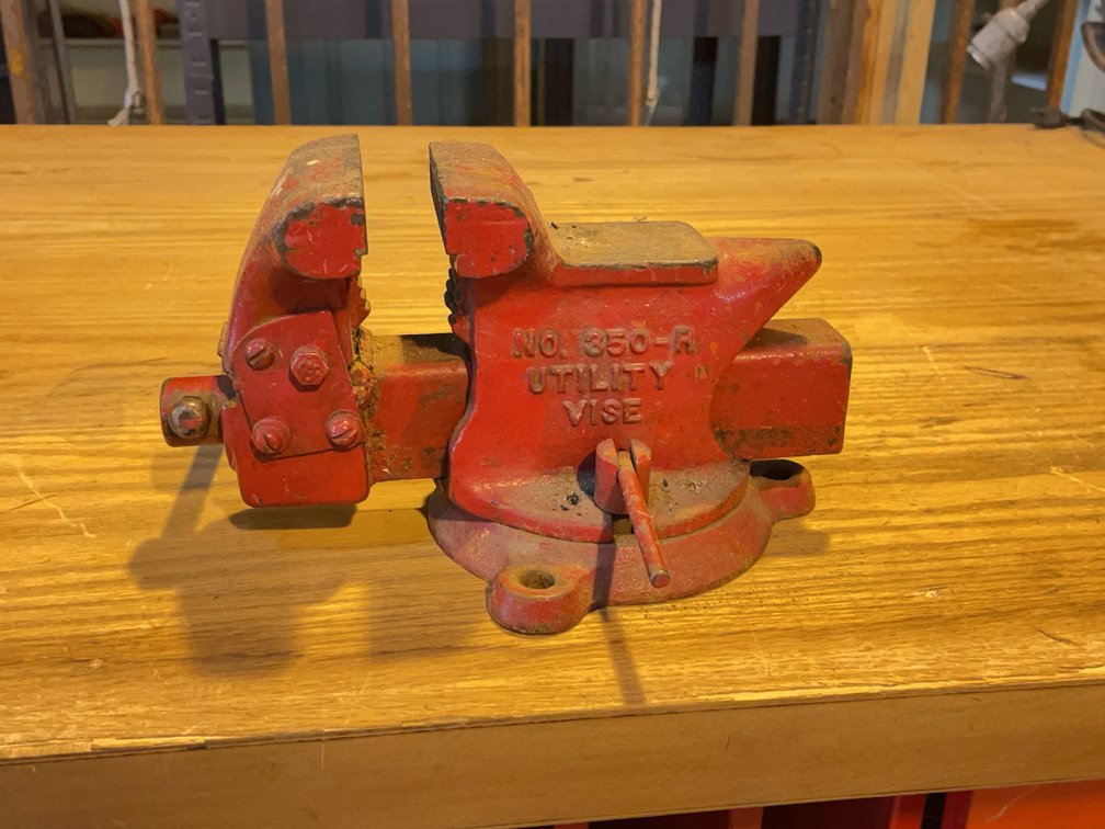 Ridgid No. 350-R Utility Bench Vise With 3.5" Jaws, The Ridge Tool Co., Elyria, Ohio, USA