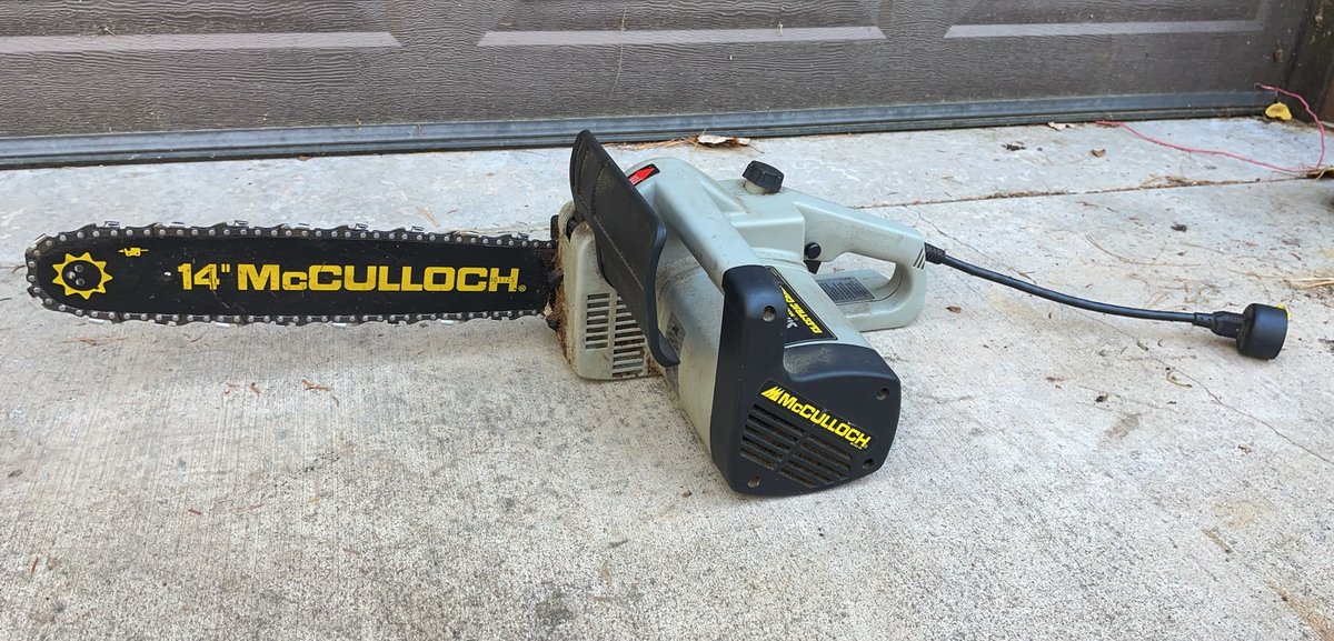 McCulloch Silver Eagle SE250 Electric Chainsaw With 14 Inch Bar, Tested and Working