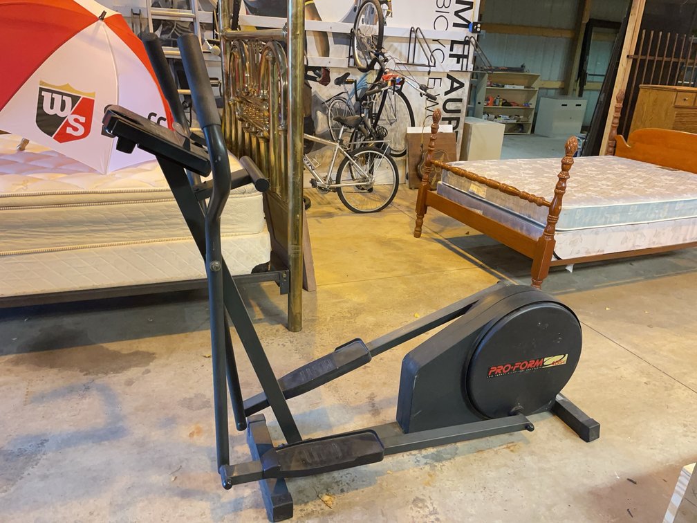 Pro-form 485E Low Impact Elliptical Machine with Battery Operated Control Panel