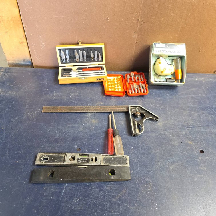 Tool Lot: X-Acto Knife Set, Craftsman Router Bits, Powr-Kraft Square, Levels, Angle Drive