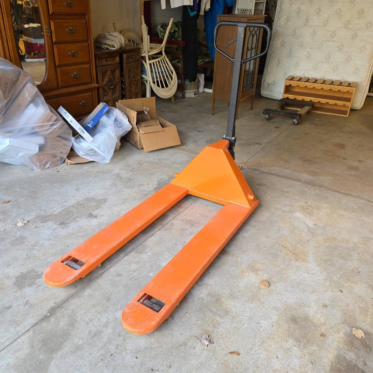 2.5 Ton Pallet Jack with 4 ft x 7 in Forks, Manual Hydraulic, Heavy Duty