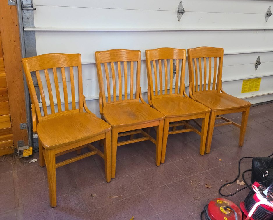 4 Oak Slat Back Dining Chairs, Wood Construction, Classic Design