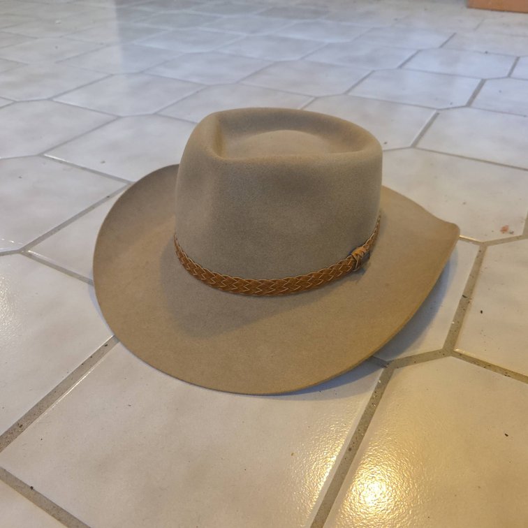 Akubra Snowy River Felt Hat Size 62 With Braided Band Made in Australia