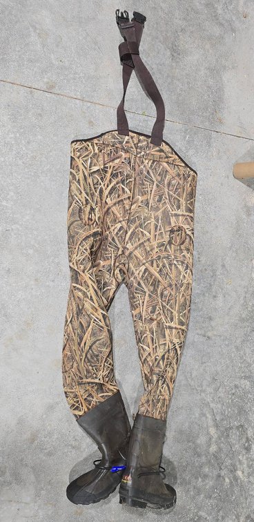 Allen Neoprene Nylon Chest Waders Size 12 Realtree Camouflage with Rubber Boots