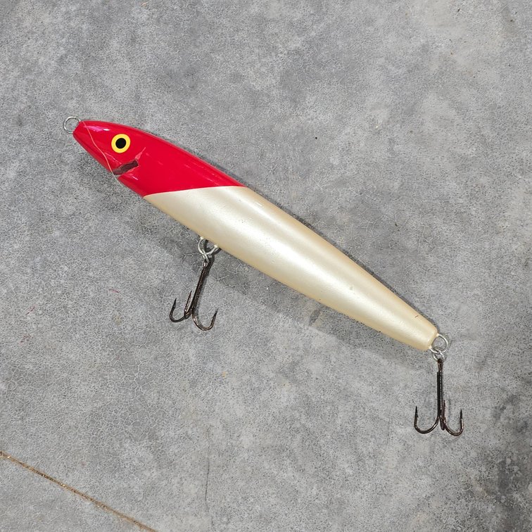 Rapala Oversized Fishing Lure Red and White, 27 Inch Long, Missing Dive Lip, Display Only