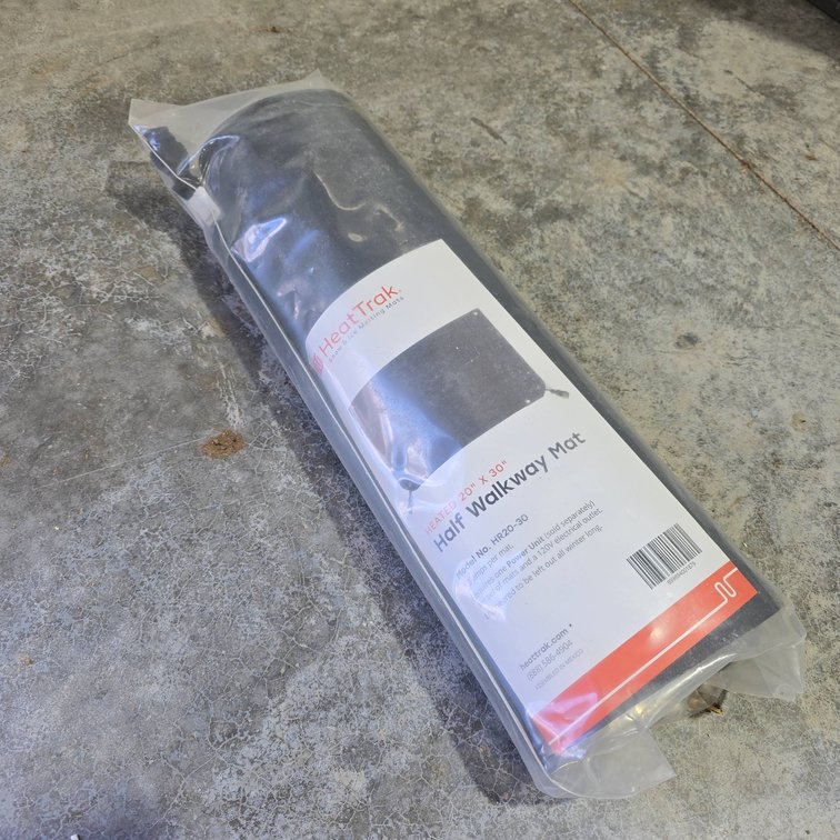HeatTrak Electric Heated Walkway Mat Model HR20-30, Snow & Ice Melting, 20 x 30 in, New in Package