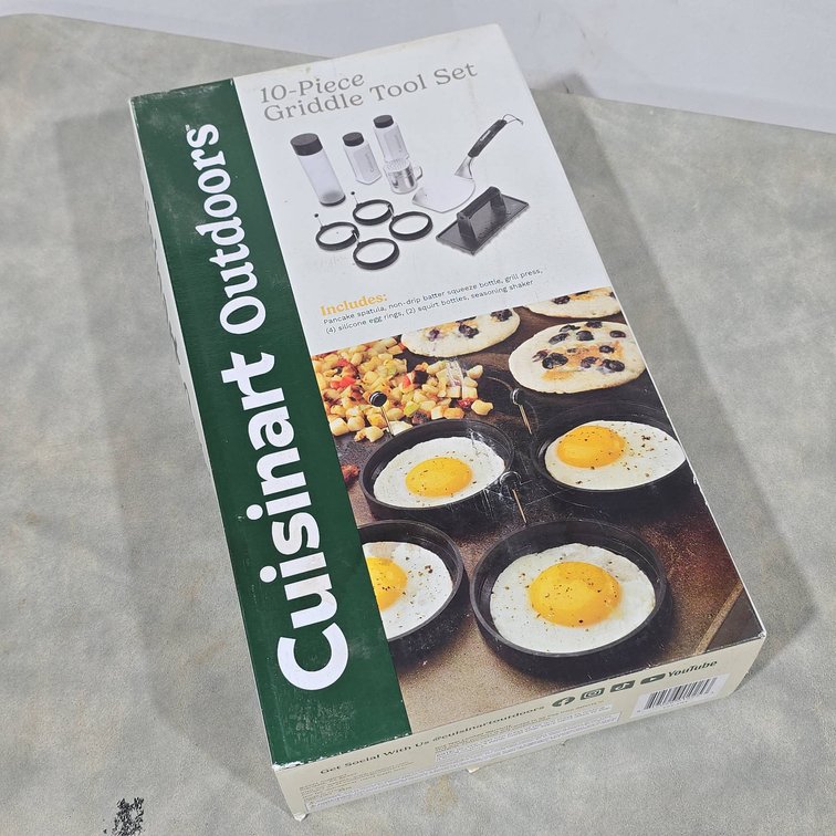 Cuisinart Outdoors 10-Piece Griddle Tool Set With Egg Rings, Spatula, Batter Squeeze Bottle, Press