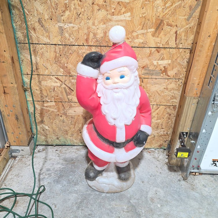 General Foam Plastics 39" Santa Claus Light-Up Blow Mold Holiday Yard Decoration