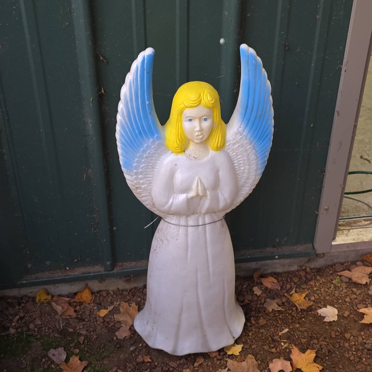 1986 Union Products Inc. Plastic Angel Blow Mold Figure with Blue Wings and Yellow Hair