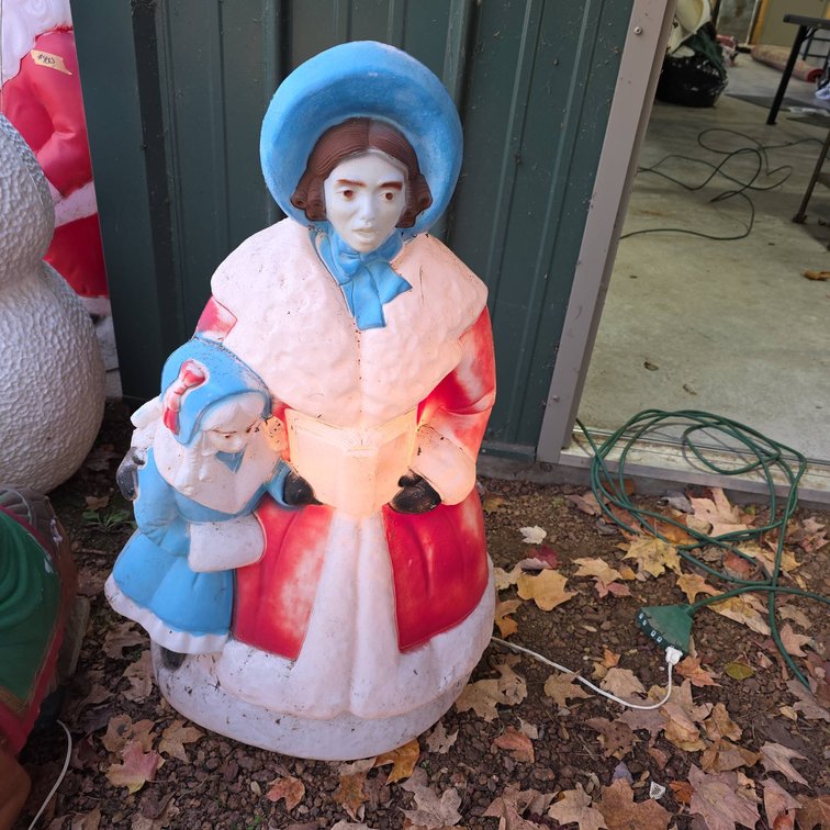 Empire Carolers Lighted Blow Mold Christmas Decoration, 35" Tall, Works, Made in USA