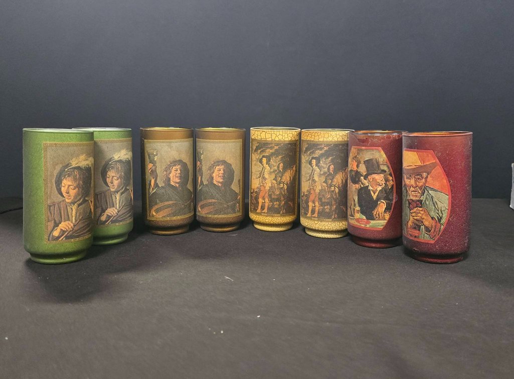 8 Art-Themed 6" Decorative Glass Tumblers Featuring Classical Paintings and Figures