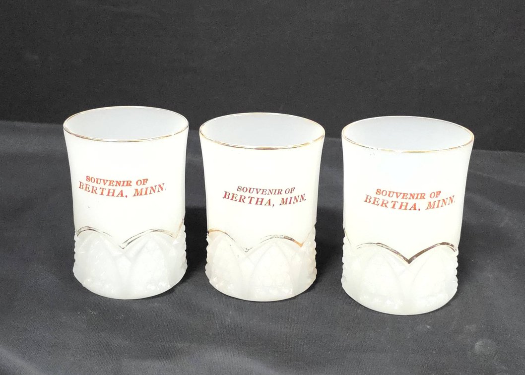 3 "Souvenir of Bertha, Minn." 4" Tall Milk Glass Tumblers Gold Rim