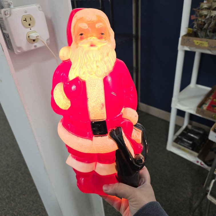 Empire Plastic Corp Illuminated Santa Claus Blow Mold Light, 1968
