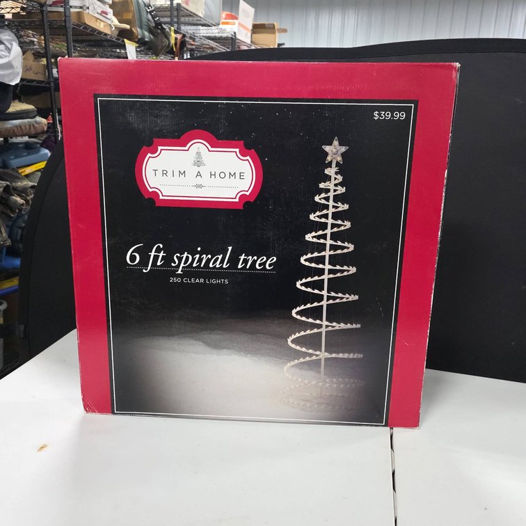 Trim A Home 6 Ft Spiral Tree with 250 Clear Lights Holiday Decoration