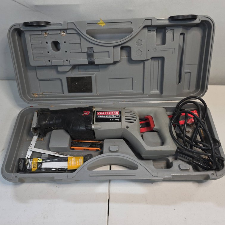Craftsman 75th Anniversary Reciprocating Saw 6.5 Amp With Extra Blades