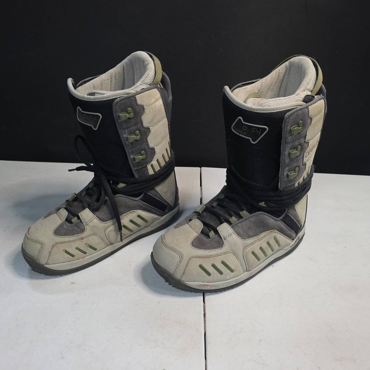Celsius F4 Freestyle Snowboard Boots Size 10.5 US, Used