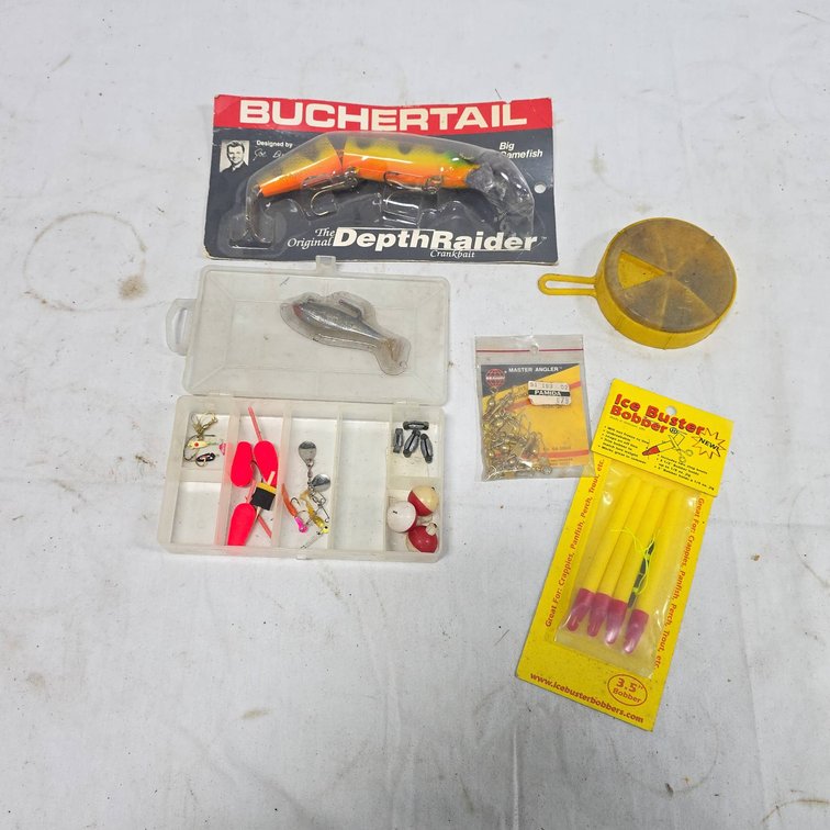 Fishing Tackle Lot: Depth Raider Crankbait, Ice Buster Bobbers, Lures,etc