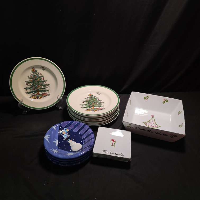 Spode Christmas Tree Plates, Sakura Twinkle Plates, St. Nicholas Square Holiday Dishes, 20 Pcs