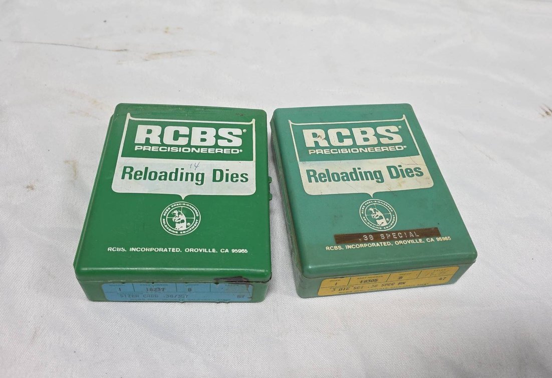 RCBS Reloading Dies Lot: .38/.357 Sizer Carbide Die and .38 Special 3-Die Set